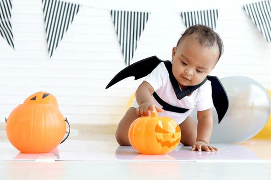 Spooky & Sweet: Halloween Outfit Ideas for Babies 🎃👻